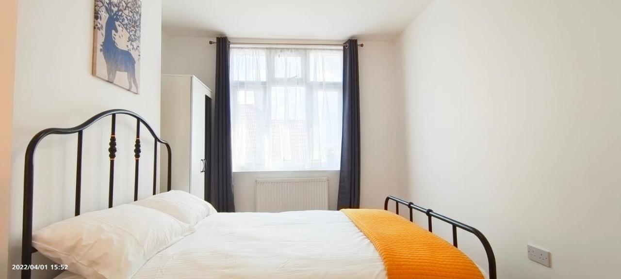 Acacia Flat 189 In Wembley Daire Londra Dış mekan fotoğraf